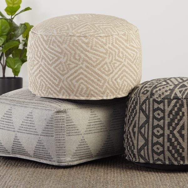 Fenne Indoor/ Outdoor Tribal Taupe/ White Cylinder Pouf