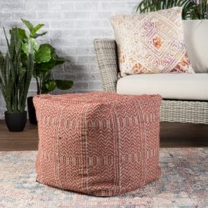 Destrie Indoor/ Outdoor Tribal Red/ Light Gray Cube Pouf