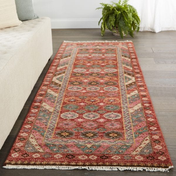 Anwen Hand-Knotted Floral Red/ Pink Runner Rug (3'X12')