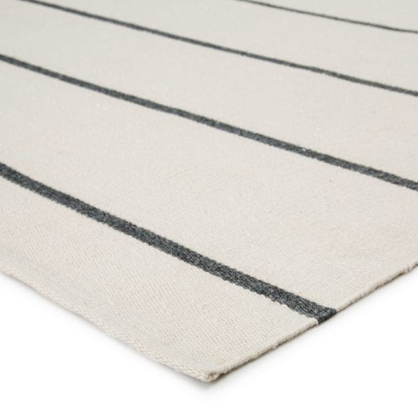 Corbina Indoor/ Outdoor Striped Ivory/ Dark Gray Area Rug (2'X3')