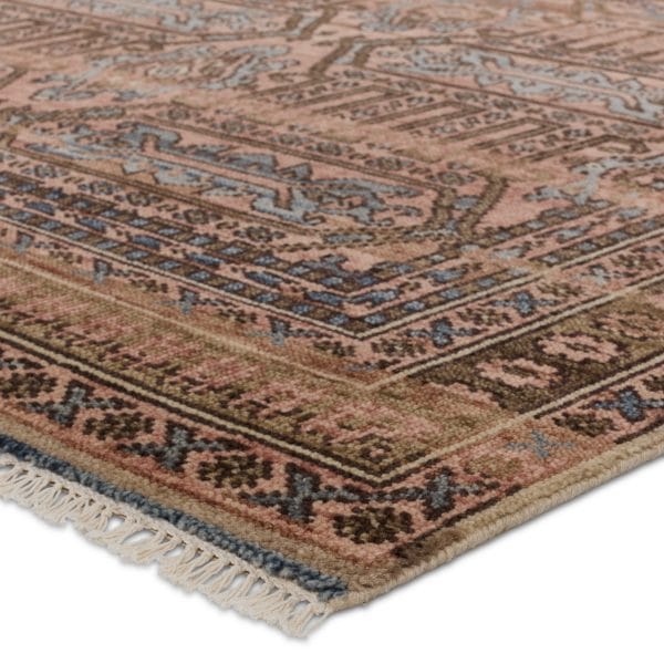 Leone Hand-Knotted Medallion Pink/ Blue Area Rug (5'6"X8')