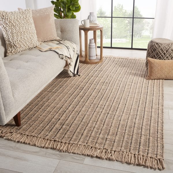 Poise Handwoven Solid Beige/ Black Area Rug (9'X12')