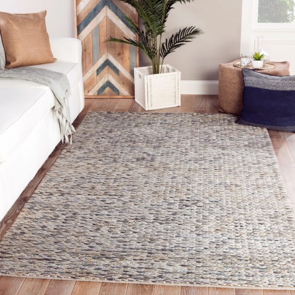 Calista Natural Solid Blue/ Light Gray Area Rug (5'X8')