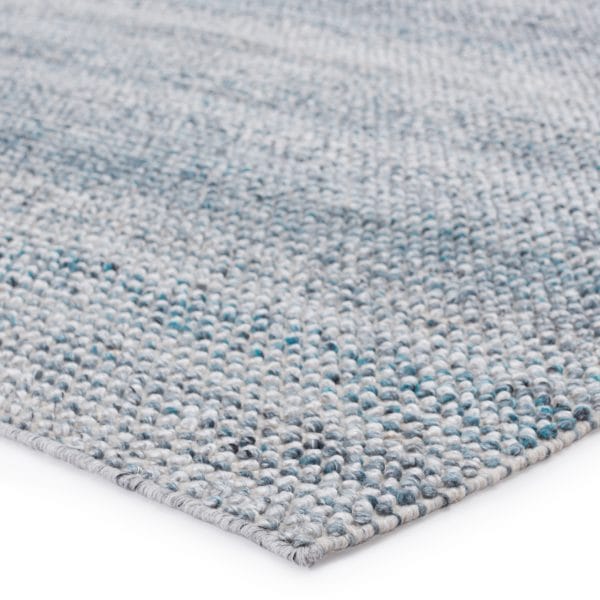 Crispin Indoor/ Outdoor Solid Blue/ White Area Rug (2'X3')