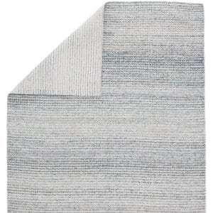 Crispin Indoor/ Outdoor Solid Blue/ White Area Rug (2'X3')