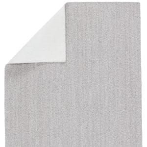 Maracay Indoor/ Outdoor Solid Light Gray/ White Area Rug (2'X3')