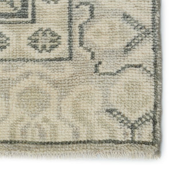 Stage Hand-Knotted Bordered Ivory/ Green Round Area Rug (8' RND)
