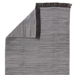 Savvy Indoor/ Outdoor Solid Gray/ Black Area Rug (2'X3')