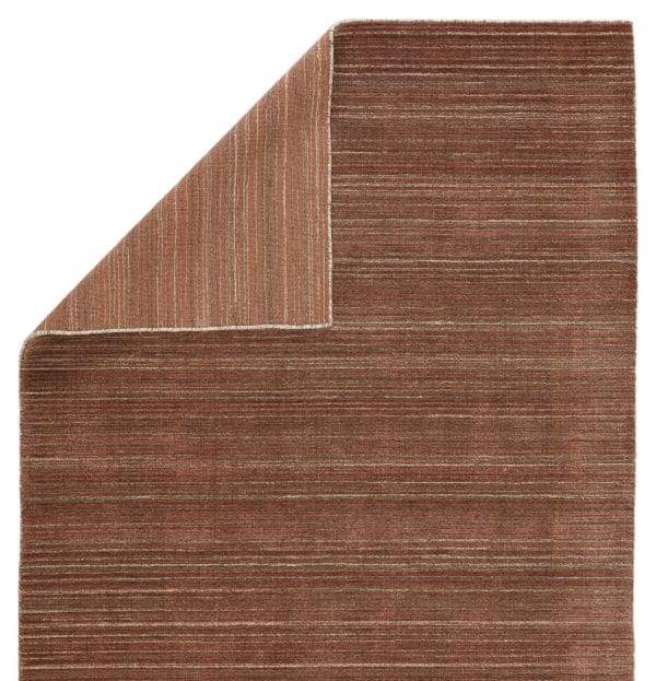Gradient Handwoven Solid Red/ Brown Area Rug (5'X8')