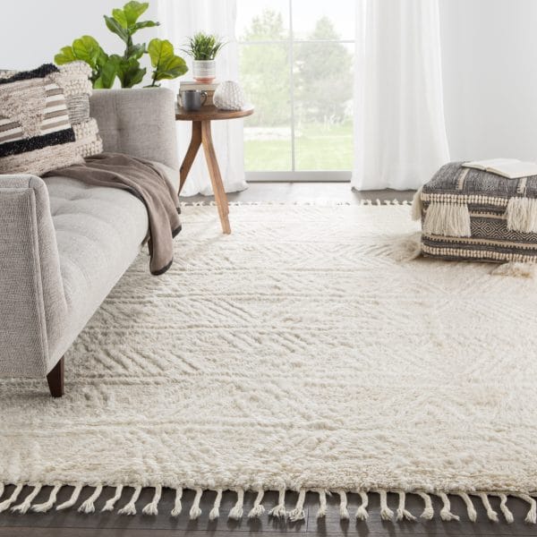 Akka Hand-Knotted Solid Cream Area Rug (8'X11')